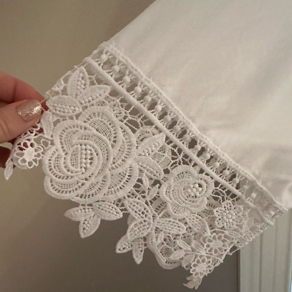 $7 - White Bridal Robe - Picture 4 of 6